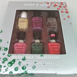 Wet n Wild Salon Nails Gift Set - 4 Megalast Nail Polish Colors (0.45 fl. oz. ea.)