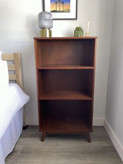 Bookshelf