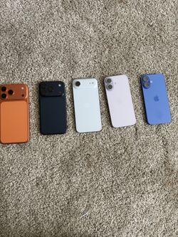 iPhone 17s(PARTS ONLY)