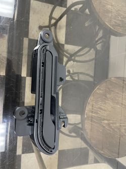 Tesla 20-25model 3 L Door Handle 1528114-00-D