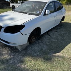 2009 Hyundai Elantra - Parts