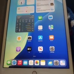 iPad 6th Gen 