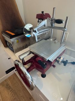 Omcan Volano Meat Slicer