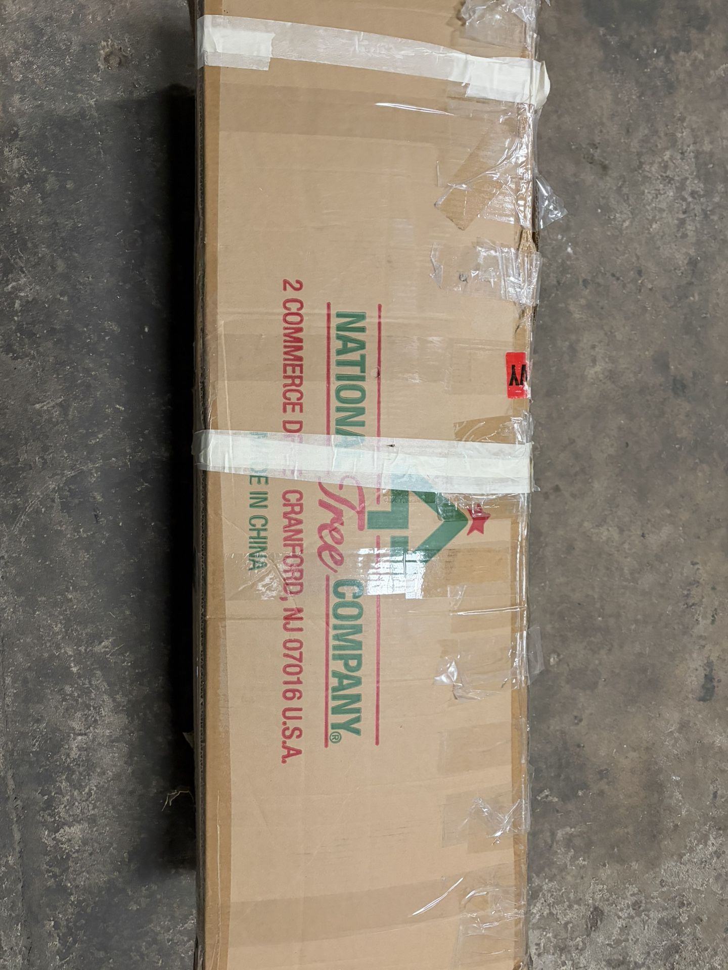 7.5 Foot Christmas Tree-Pre Lit