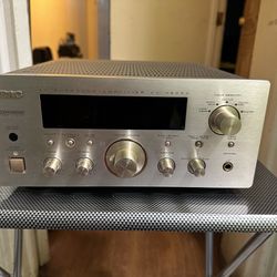 TEAC AV-H500D STEREO & 5.1 Surround Sound Amplifier 