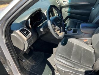 2014 Grand Cherokee Loaded