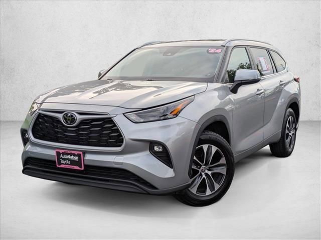 2024 Toyota Highlander
