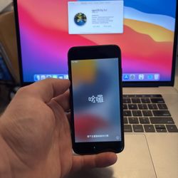 iPhone 7 Unlocked (metro-t-mobile-at&t-spectrum-cricket-verizon)