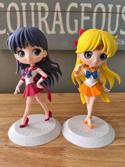 Collectible figurines
