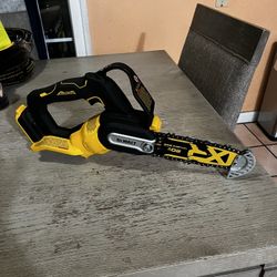 DEWALT 20V MAX 8 in. Brushless Cordless Battery Powered Pruning Chainsaw (Tool Only