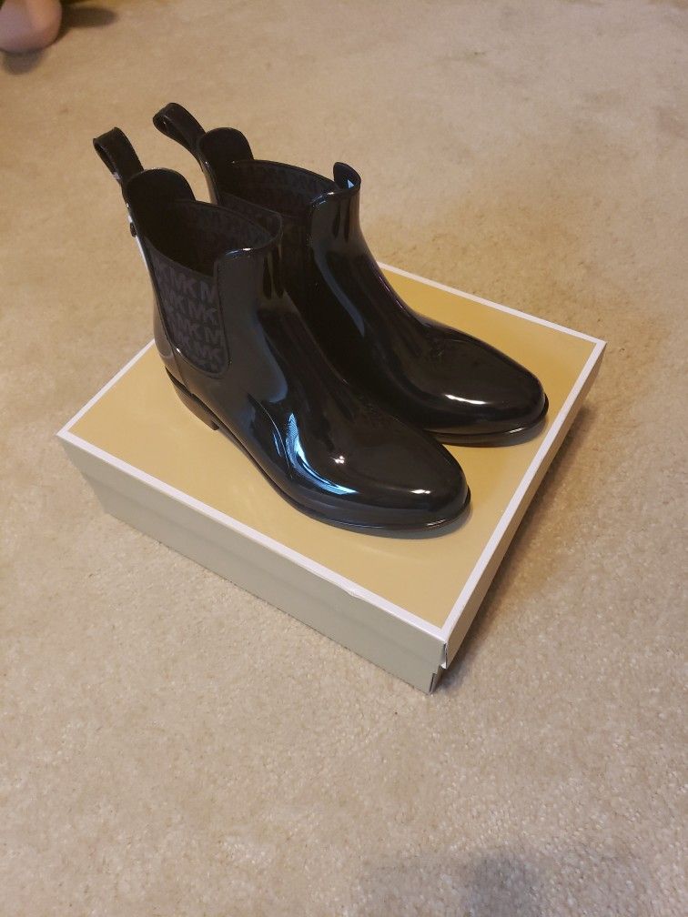 Michael Kors Rain Boot NEW Sz 8