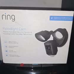 Ring Flood Light Cam 