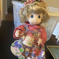 Vintage, Precious Moments Doll