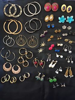 Fashion Earrings $1 EACH 