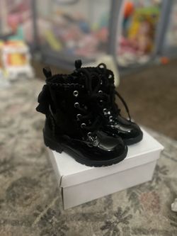 Cute boots