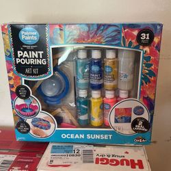 Paint Pouring Kit 