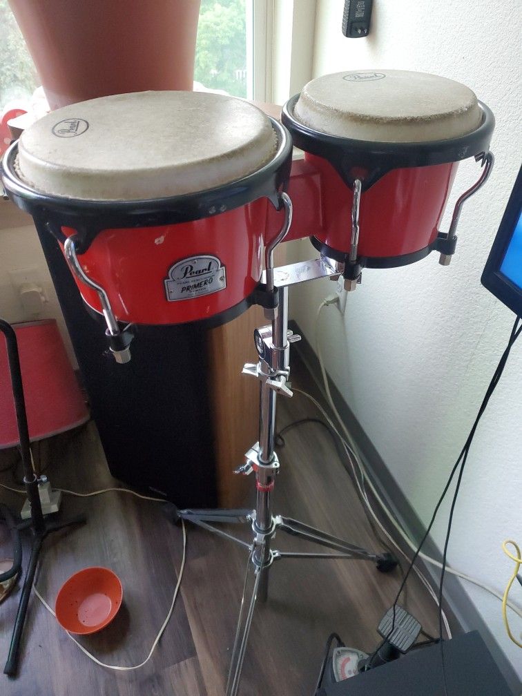 Pro Pearl Bongos With Stand