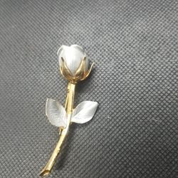 Stemmed Rose Brooch 