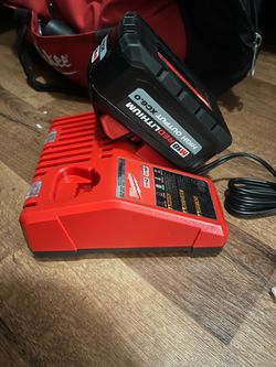Milwaukee m18