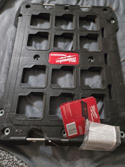 Milwaukee PACKOUT Mounting Plate