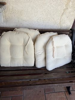 Set of 4 Cream Chair Cushions with Ties