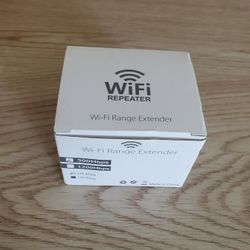NEW 300mps Wi-Fi Range Extender 