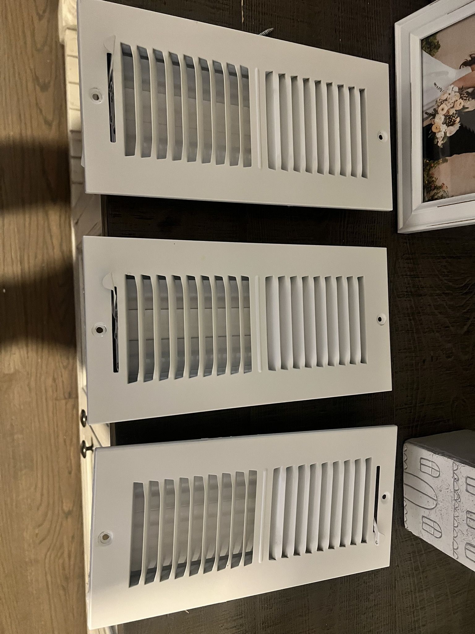 3 air vent covers