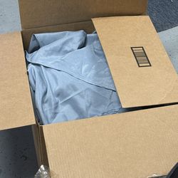 Light blue table cloths