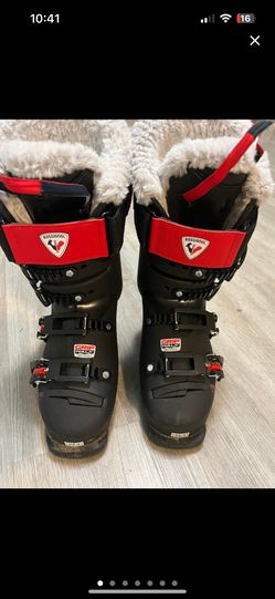 Women’s Downhill Ski Boots