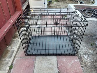 Black Wire Dog Crate with Tray