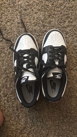 Woman’s Pandas size 7
