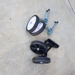BIKE Training wheels 2 Pairs.