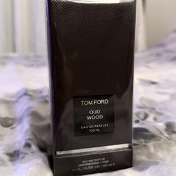 TOM FORD OUD WOOD