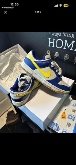 Nike Dunks 