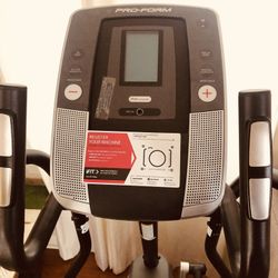 Elliptical Machine Pro Form
