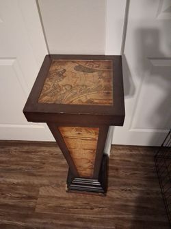 Vase stand