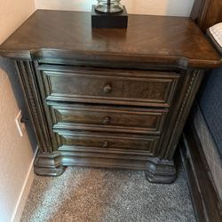 Two End Tables With Two Lamps 