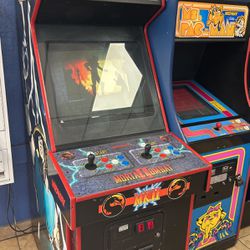 Mortal Kombat iI. 2 Arcade Video Game.