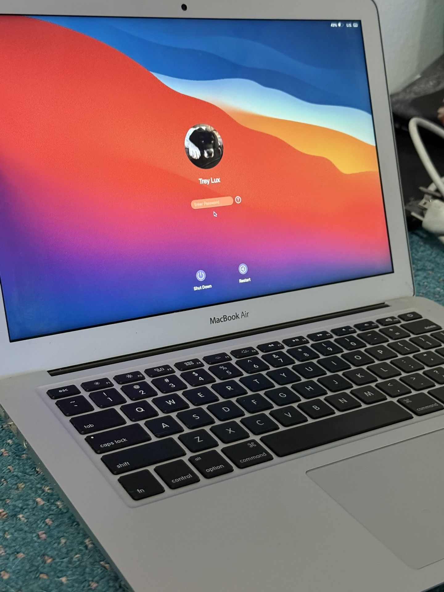 Apple Mac Book Air