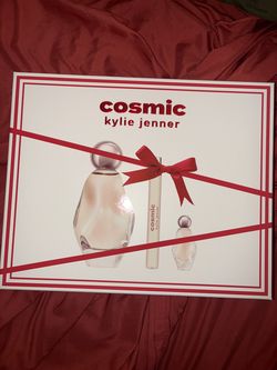 Kylie Jenner Cosmic Perfume Gift Set