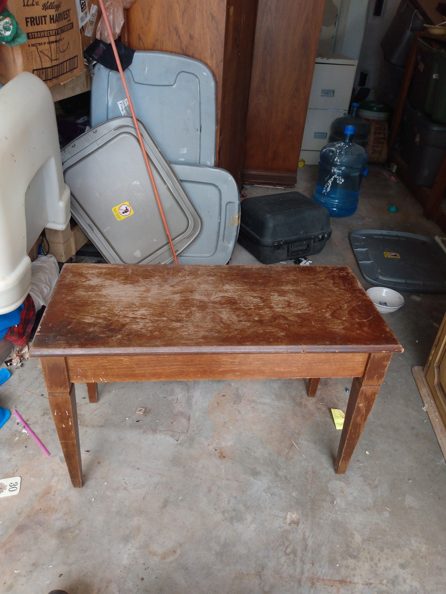 Piano bench needs refinished