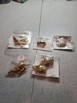 COSTUME JEWELY. BROOCH PINS $3 EACH