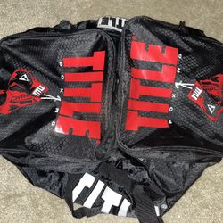 Title boxing top duffle bag
