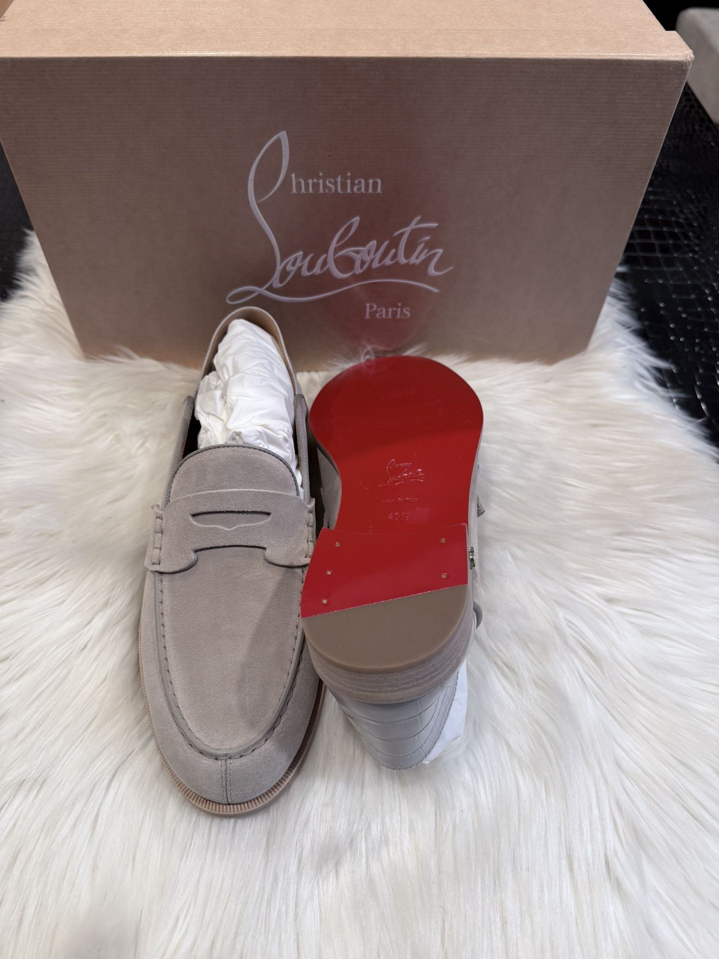 Authentic Size 42.5- Brand New Christian Louboutin Penny No Back Flat Beige (Red Bottom)