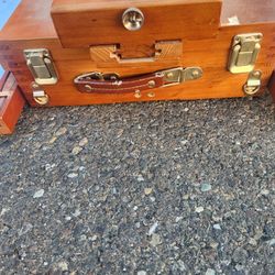 Maybe French Box Easel
