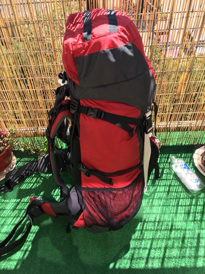kelty 3600 backpack Kelty Storm 3600, fast hydration backpack the stores a night's worth of  gear w-3liters hydration for Sale in Dallas, TX