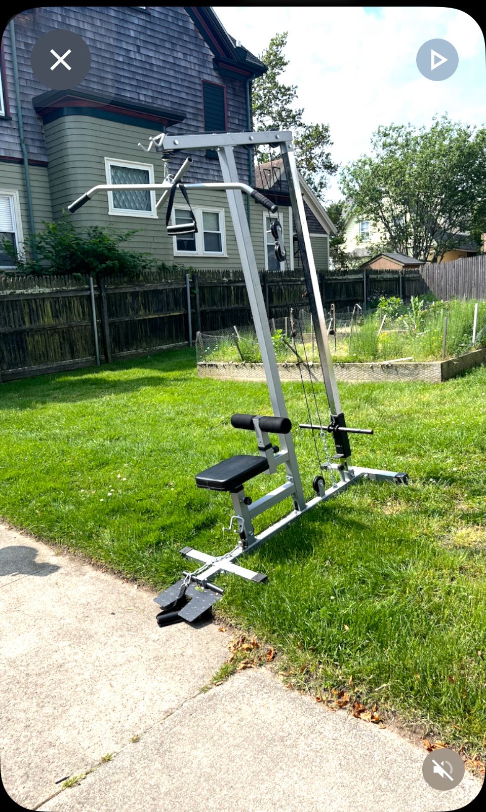 Pull Down Lat Machine