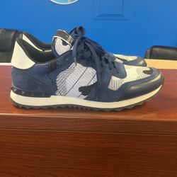 Men’s Valentino Rockrunner Sneakers 