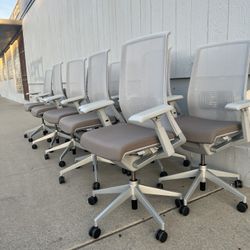 Haworth Office Chairs 