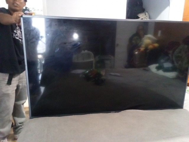 Samsung TV 48 Inches